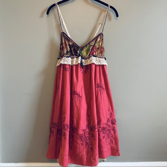 Free People Dresses & Skirts - Vintage Free People Dress with silk bust